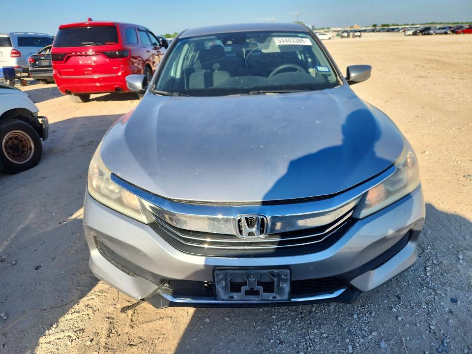 53403386 :رقم المزاد ، 1HGCR2F4XHA143912 vin ، 2017 Honda Accord مزاد بيع