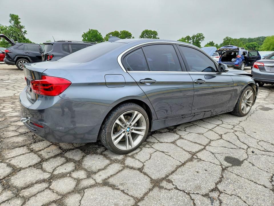 2018 Bmw 330 მანქანა იყიდება აუქციონზე, vin: WBA8D9G54JNU67842, აუქციონის ნომერი: 54156056