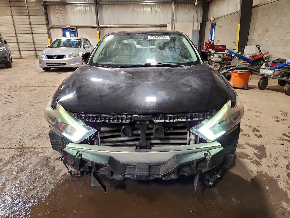 2017 Nissan Maxima მანქანა იყიდება აუქციონზე, vin: 1N4AA6AP5HC428422, აუქციონის ნომერი: 53742566