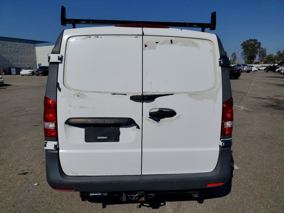 53107426 :رقم المزاد ، W1YV0BEY7L3754074 vin ، 2020 Mercedes-benz Metris مزاد بيع