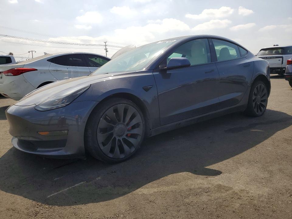 Продажа на аукционе авто 2022 Tesla Model 3, vin: 5YJ3E1EC9NF103305, номер лота: 51532536