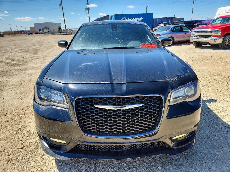 Aukcja sprzedaży 2017 Chrysler 300, vin: 2C3CCABG6HH663945, numer aukcji: 48032036
