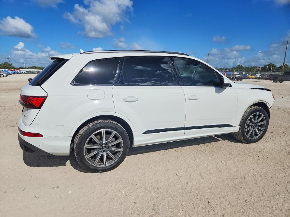 54343226 :رقم المزاد ، WA1LJBF74ND015170 vin ، 2022 Audi Q7 مزاد بيع