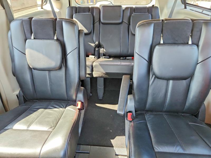 2015 Chrysler Town & Country მანქანა იყიდება აუქციონზე, vin: 2C4RC1GG2FR506225, აუქციონის ნომერი: 52168706
