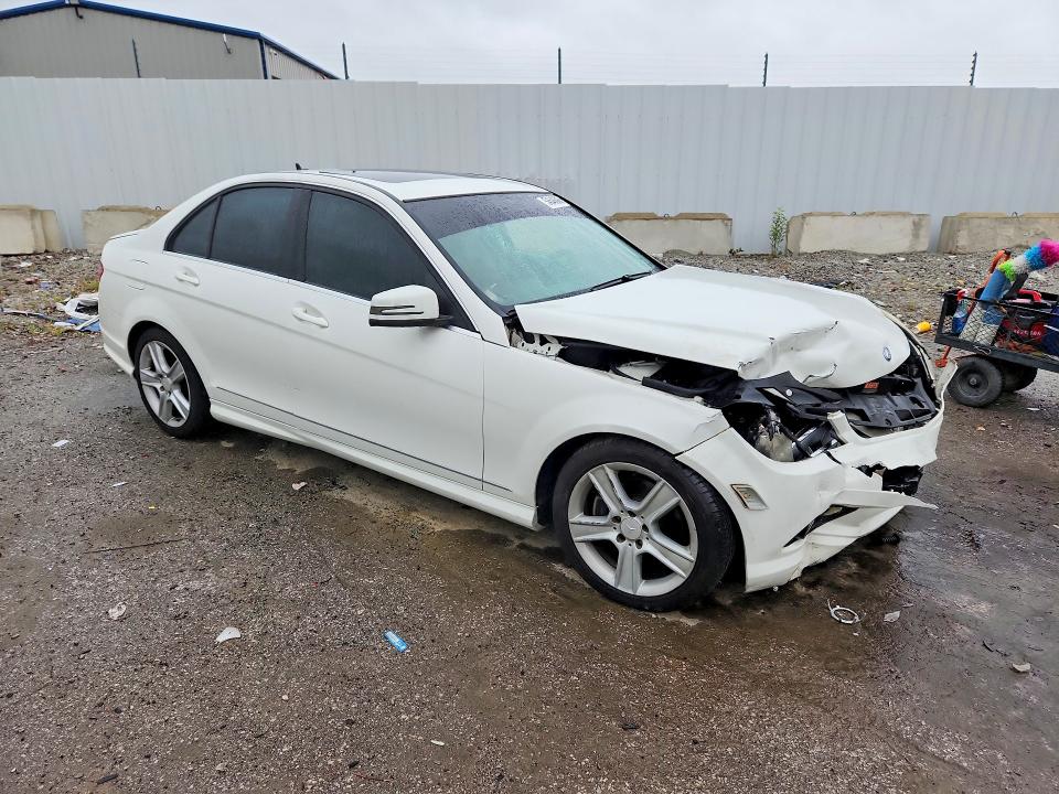 54646686 :رقم المزاد ، WDDGF8BB3AF497253 vin ، 2010 Mercedes-benz C مزاد بيع