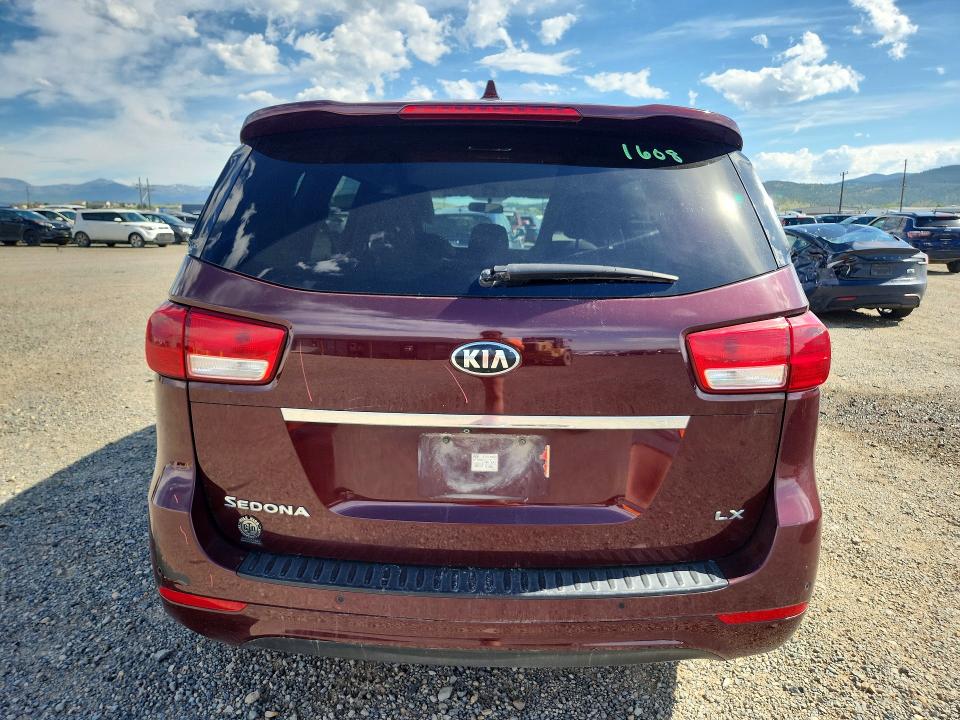 55137286 :رقم المزاد ، KNDMB5C18F6040054 vin ، 2015 Kia Sedona مزاد بيع