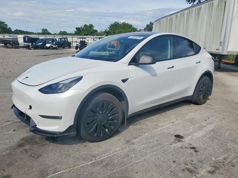 2023 Tesla Model Y მანქანა იყიდება აუქციონზე, vin: 7SAYGDEE8PF686037, აუქციონის ნომერი: 55555326