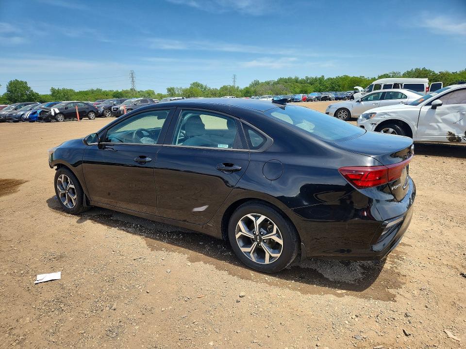 2020 Kia Forte მანქანა იყიდება აუქციონზე, vin: 3KPF24AD4LE237437, აუქციონის ნომერი: 55586836