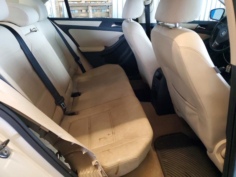 52421376 :رقم المزاد ، 3VWDP7AJ8CM420729 vin ، 2012 Volkswagen Jetta مزاد بيع