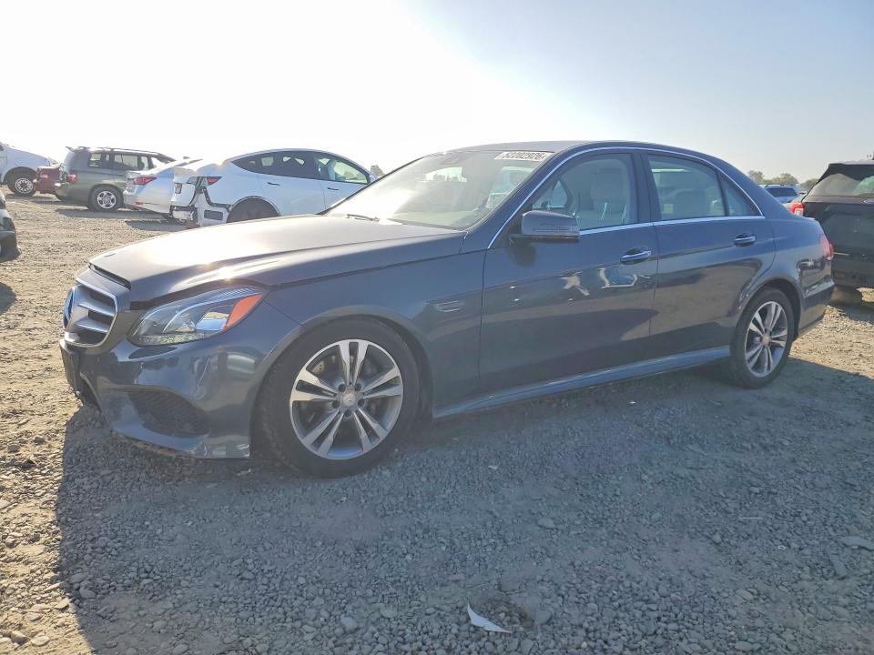 52202926 :رقم المزاد ، WDDHF0EB2EB027651 vin ، 2014 Mercedes-benz E مزاد بيع