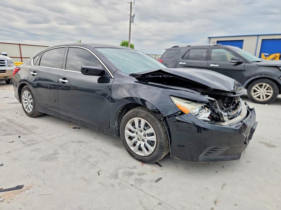 Продажа на аукционе авто 2016 Nissan Altima, vin: 1N4AL3AP3GC141300, номер лота: 51880236