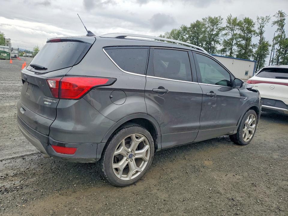 Продажа на аукционе авто 2019 Ford Escape, vin: 1FMCU9J95KUC05484, номер лота: 53305716