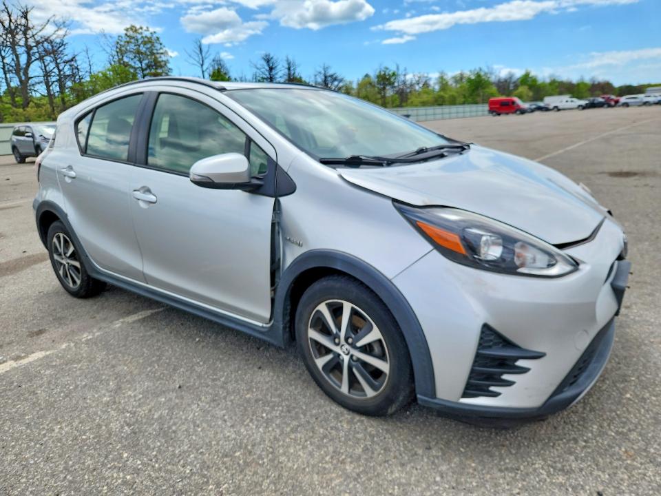 2018 Toyota Prius C მანქანა იყიდება აუქციონზე, vin: JTDKDTB35J1610431, აუქციონის ნომერი: 54637626