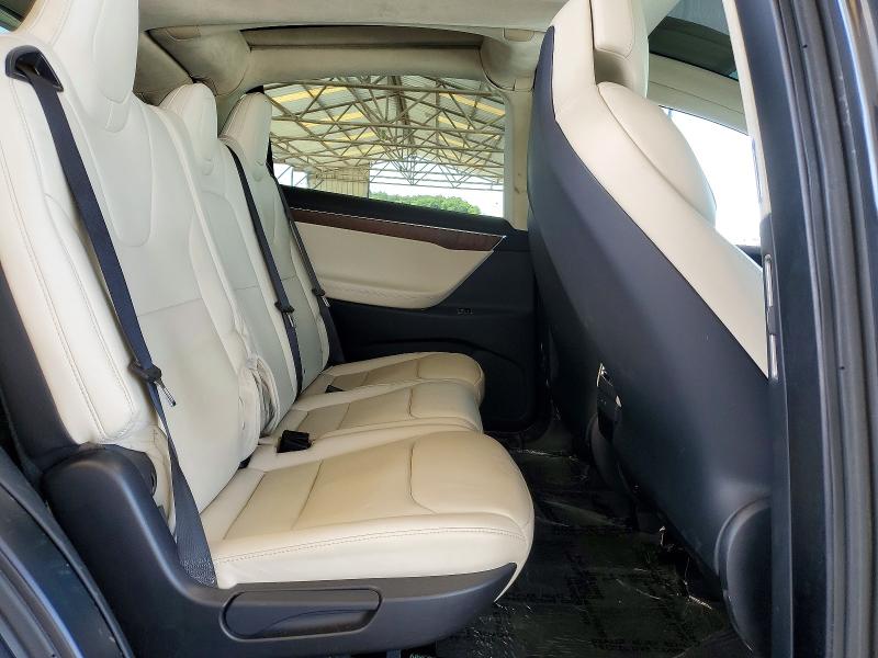 Продаж на аукціоні авто 2017 Tesla Model X, vin: 5YJXCDE27HF067005, номер лоту: 53408636