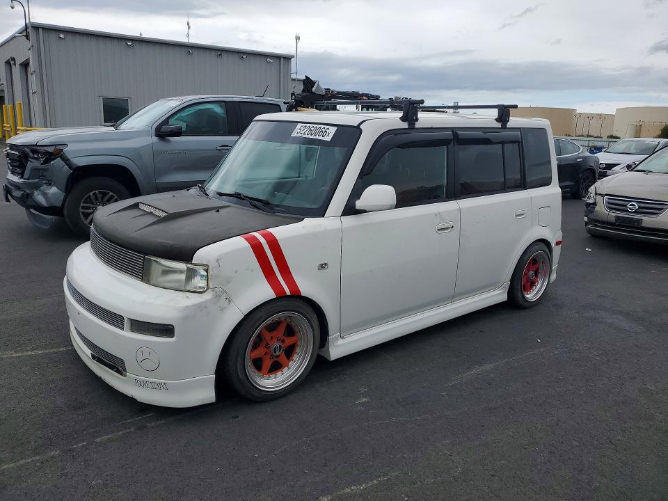 52260066 :رقم المزاد ، JTLKT334564077761 vin ، 2006 Toyota Scion مزاد بيع