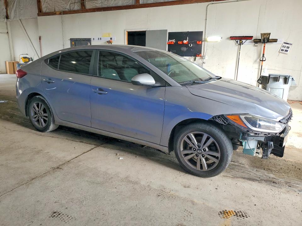 53923456 :رقم المزاد ، 5NPD84LF8HH181400 vin ، 2017 Hyundai Elantra مزاد بيع