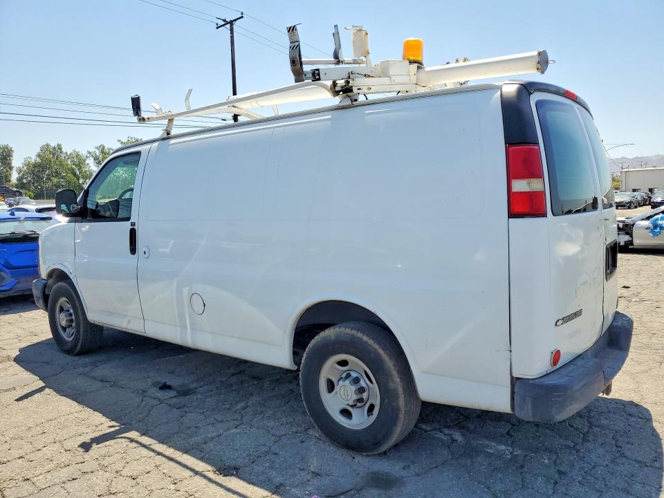52710456 :رقم المزاد ، 1GCGG25V271223770 vin ، 2007 Chev Express G2500 مزاد بيع