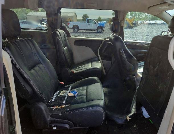 2016 Chrysler Town & Country მანქანა იყიდება აუქციონზე, vin: 2C4RC1BG0GR295633, აუქციონის ნომერი: 53632756