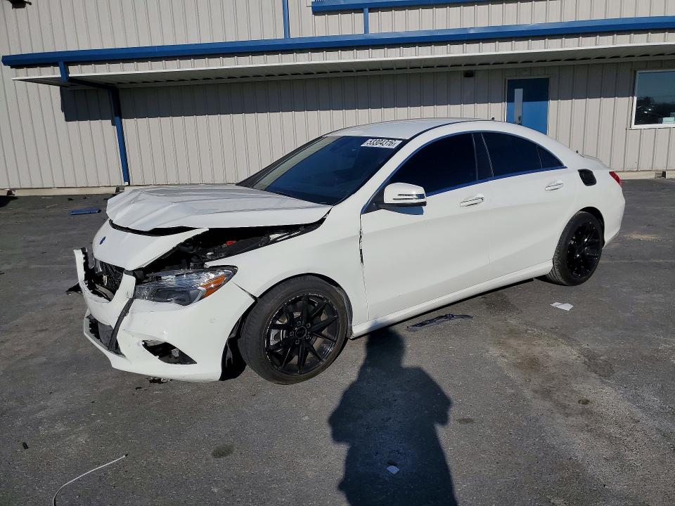 2016 Mercedes-benz Cla მანქანა იყიდება აუქციონზე, vin: WDDSJ4EB8GN318443, აუქციონის ნომერი: 53304316