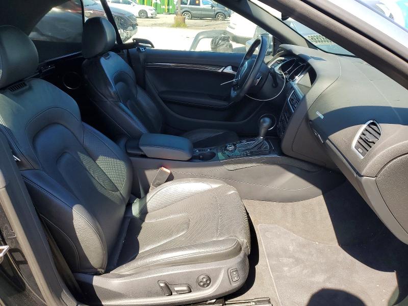 52683536 :رقم المزاد ، WAUVGAFH2BN011847 vin ، 2011 Audi S5 مزاد بيع