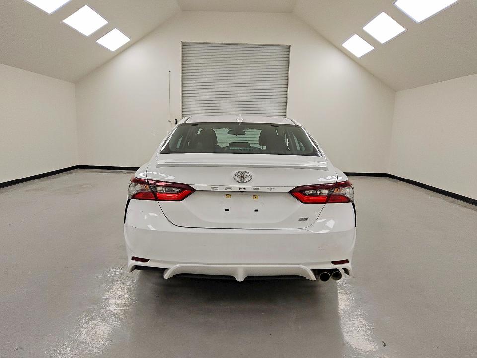 2024 Toyota Camry მანქანა იყიდება აუქციონზე, vin: 4T1G11AK7RU239158, აუქციონის ნომერი: 51826156