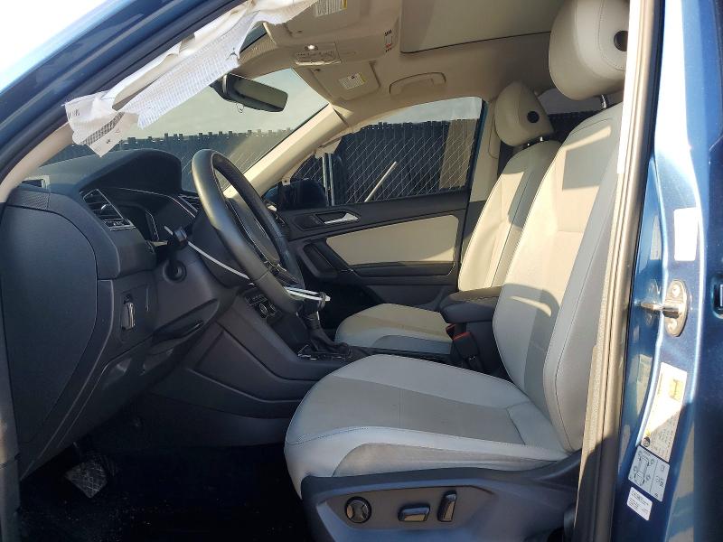 53625146 :رقم المزاد ، 3VV3B7AX4LM158940 vin ، 2020 Volkswagen Tiguan مزاد بيع