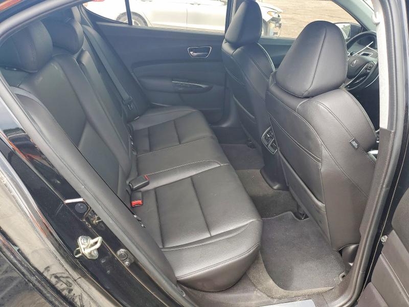 54983556 :رقم المزاد ، 19UUB2F30JA004880 vin ، 2018 Acura Tlx مزاد بيع