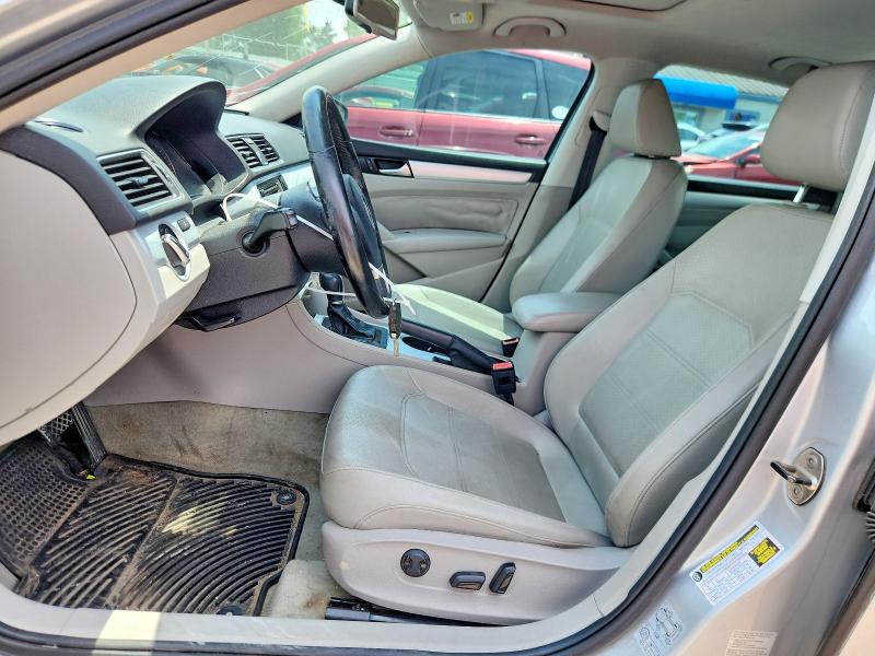 2013 Volkswagen Passat მანქანა იყიდება აუქციონზე, vin: 1VWBN7A34DC014092, აუქციონის ნომერი: 55530126