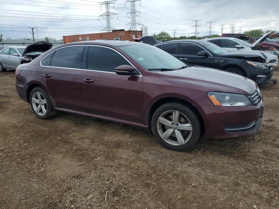 52262196 :رقم المزاد ، 1VWBP7A34CC039826 vin ، 2012 Volkswagen Passat مزاد بيع