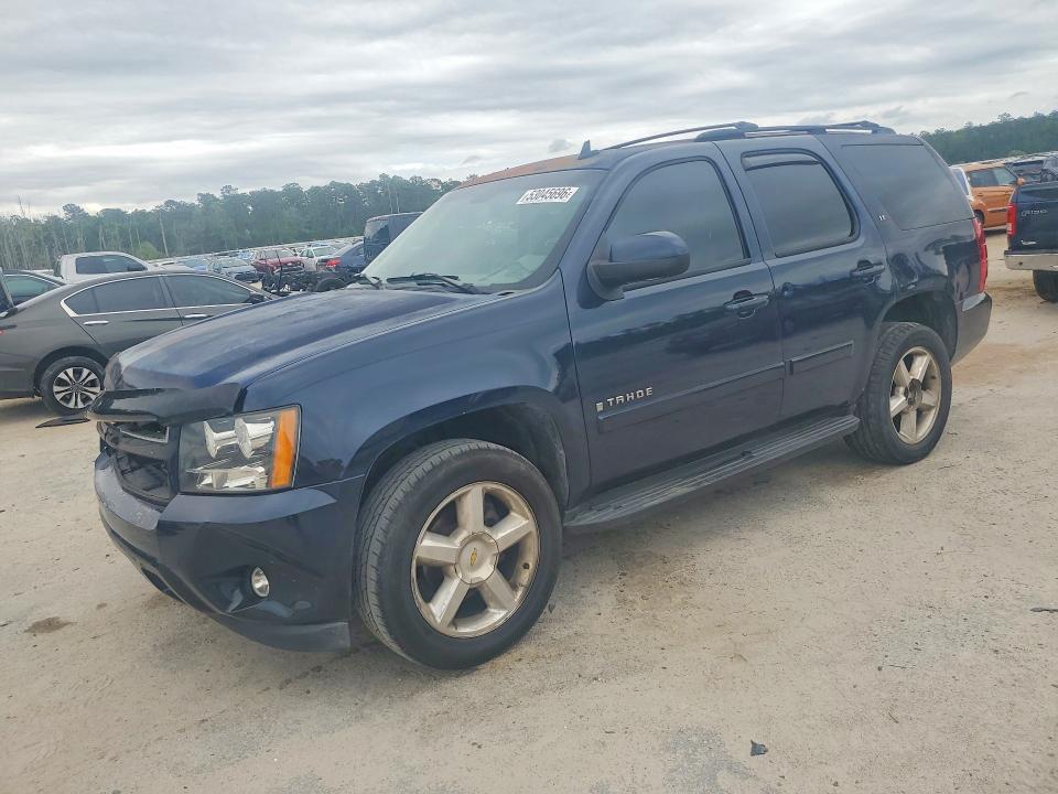53045696 :رقم المزاد ، 1GNFK13047R327262 vin ، 2007 Chevrolet Tahoe مزاد بيع