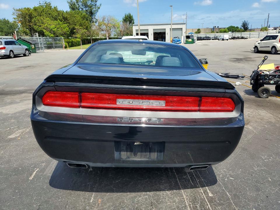 52558116 :رقم المزاد ، 2C3CDYBT0EH205400 vin ، 2014 Dodge Challenger مزاد بيع