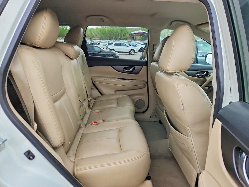 54672686 :رقم المزاد ، 5N1AT2MK6FC778146 vin ، 2015 Nissan Rogue مزاد بيع