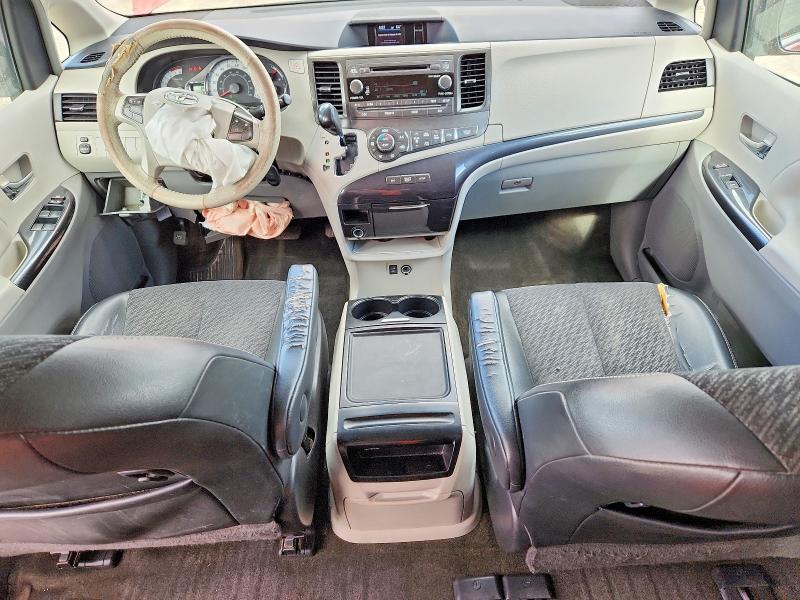 Продажа на аукционе авто 2014 Toyota Sienna, vin: 5TDXK3DC4ES434649, номер лота: 53404976