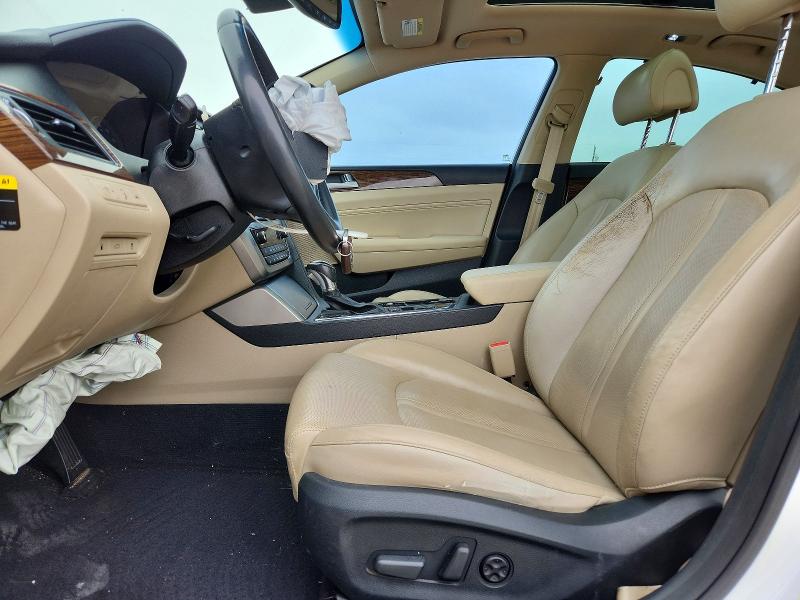 2016 Hyundai Sonata Hybrid მანქანა იყიდება აუქციონზე, vin: KMHE34L10GA018037, აუქციონის ნომერი: 52679966