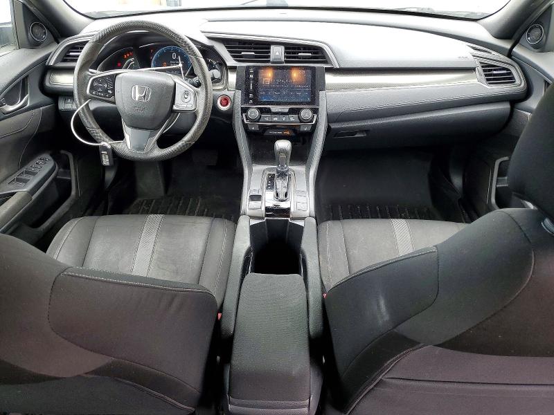 55530016 :رقم المزاد ، SHHFK7H54JU413330 vin ، 2018 Honda Civic مزاد بيع