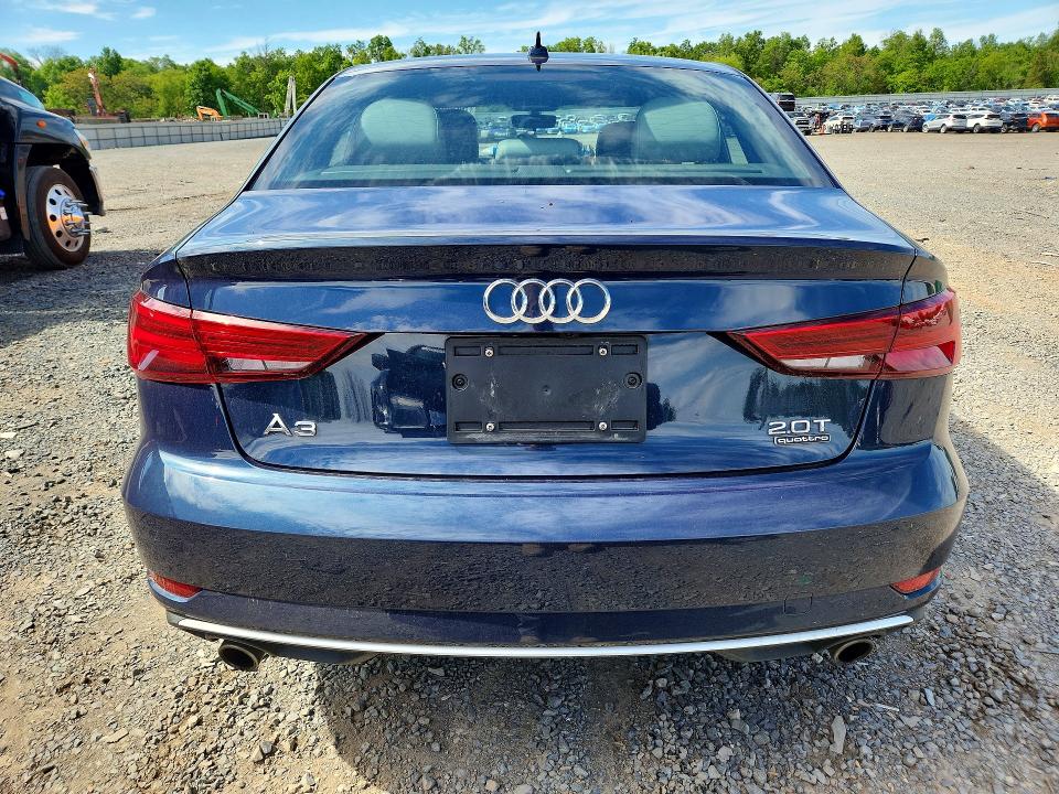 Продажа на аукционе авто 2018 Audi A3, vin: WAUB8GFF3J1028678, номер лота: 54940116