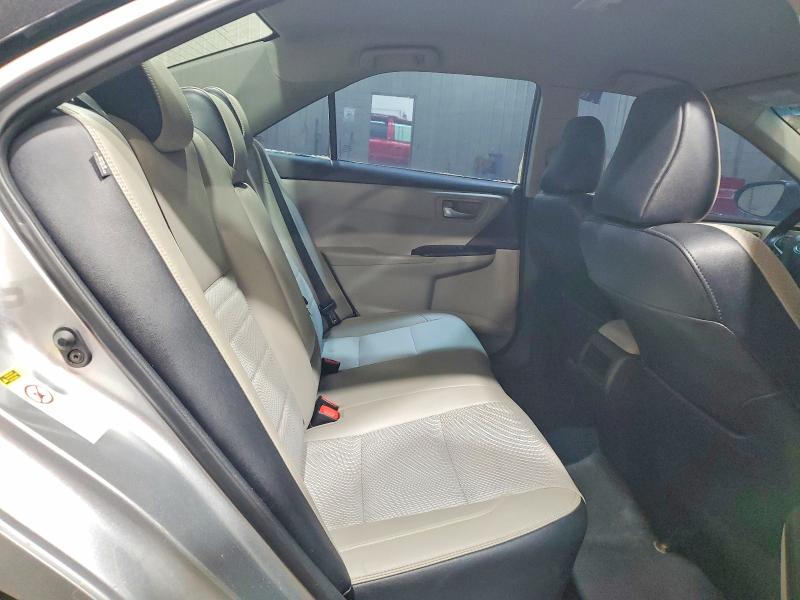54141866 :رقم المزاد ، 4T1BF1FK3HU359977 vin ، 2017 Toyota Camry مزاد بيع