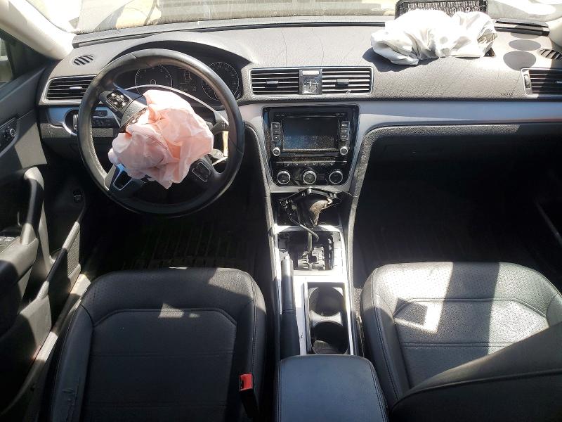Продажа на аукционе авто 2012 Volkswagen Passat, vin: 1VWBH7A32CC110972, номер лота: 52937276