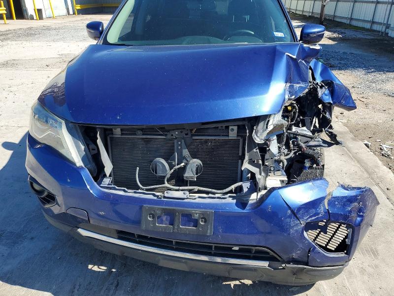 55543886 :رقم المزاد ، 5N1DR2MM4KC601327 vin ، 2019 Nissan Pathfinder مزاد بيع