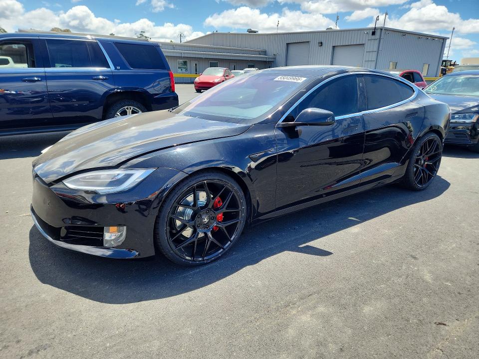 Продаж на аукціоні авто 2018 Tesla Model S, vin: 5YJSA1E48JF259796, номер лоту: 55049966