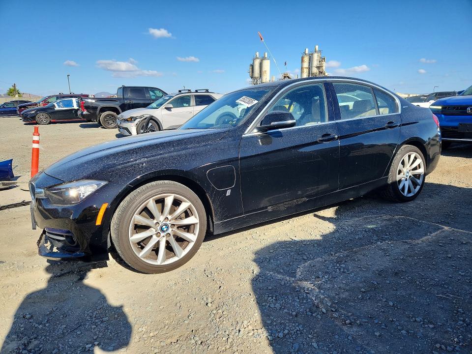 Auction sale of the 2017 Bmw 330e, vin: WBA8E1C31HA158835, lot number: 55032806
