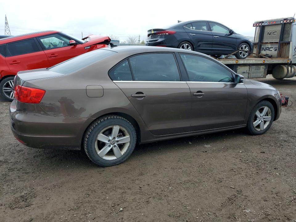 52804276 :رقم المزاد ، 3VWLX7AJ2BM009093 vin ، 2011 Volkswagen Jetta مزاد بيع