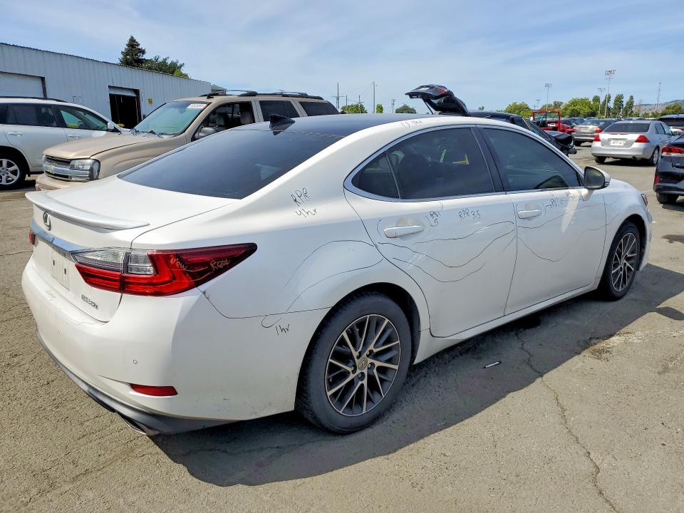 Продажа на аукционе авто 2016 Lexus Es, vin: JTHBK1GG1G2246144, номер лота: 53102386