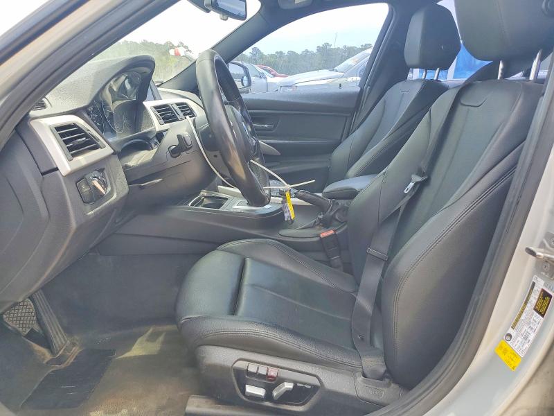 52889716 :رقم المزاد ، WBA8E1G53GNU10197 vin ، 2016 Bmw 320 مزاد بيع