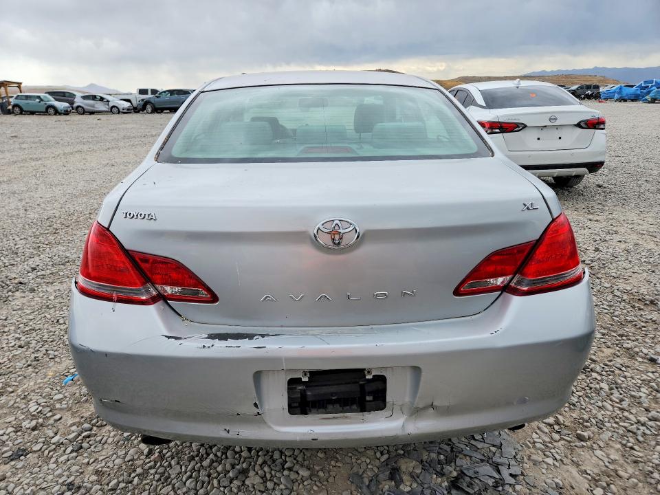 2005 Toyota Avalon მანქანა იყიდება აუქციონზე, vin: 4T1BK36B25U014619, აუქციონის ნომერი: 55742666