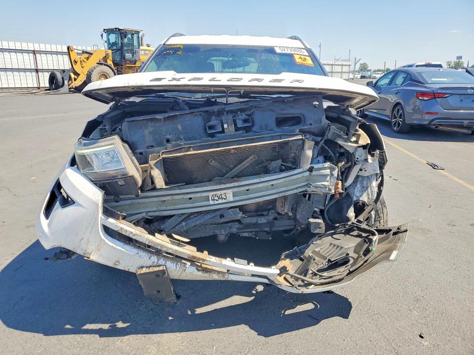 52739886 :رقم المزاد ، 1FM5K7D83JGC86889 vin ، 2018 Ford Explorer مزاد بيع