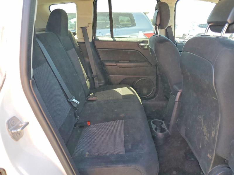 53473106 :رقم المزاد ، 1C4NJCBA2FD250514 vin ، 2015 Jeep Compass مزاد بيع