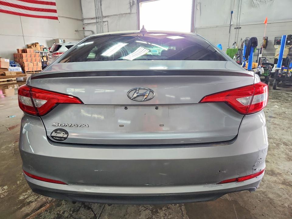 2017 Hyundai Sonata მანქანა იყიდება აუქციონზე, vin: 5NPE24AF5HH460733, აუქციონის ნომერი: 52190446