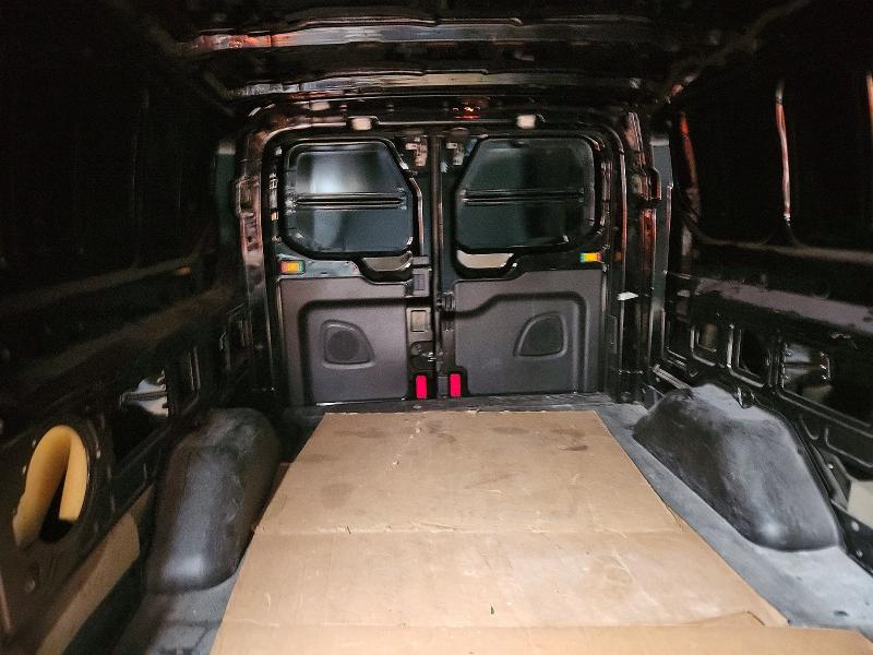 59126476 :رقم المزاد ، 1FTYR2ZM2JKB09253 vin ، 2018 Ford Transit مزاد بيع