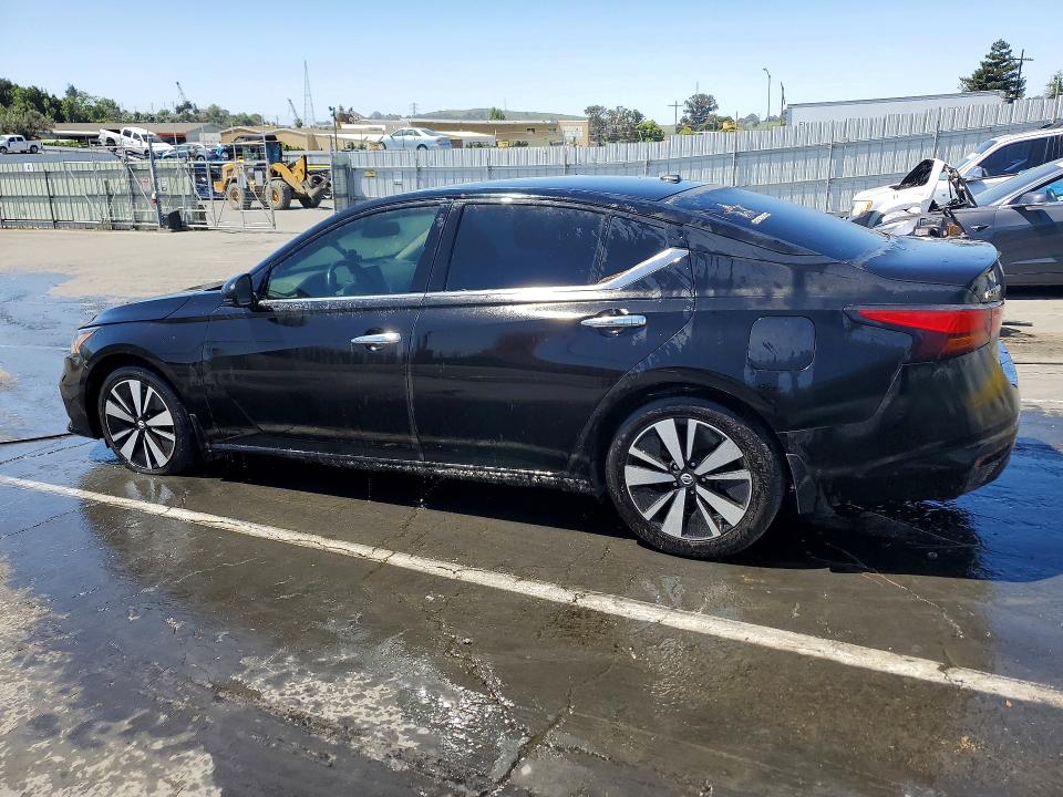 Продаж на аукціоні авто 2019 Nissan Altima, vin: 1N4BL4DV2KC251512, номер лоту: 52575146